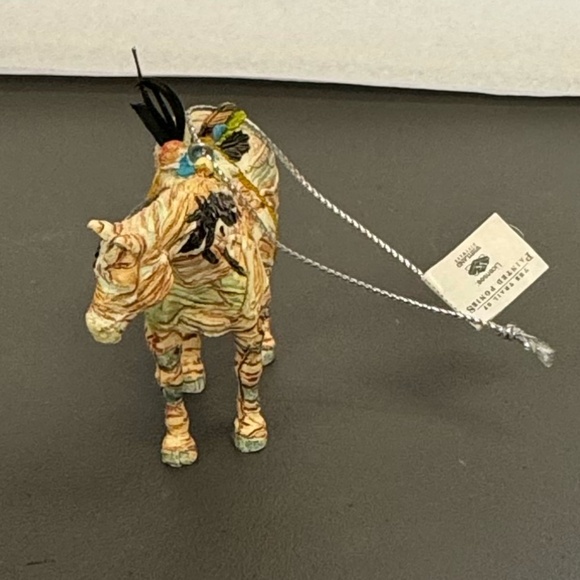 2006 The Trail of Painted Ponies Ornament "Fetish Pony" - Picture 7 of 11